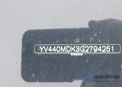 2016 Volvo Xc60 T5 Drive-E Premier from USA, damaged, VIN YV440MDK3G2794251